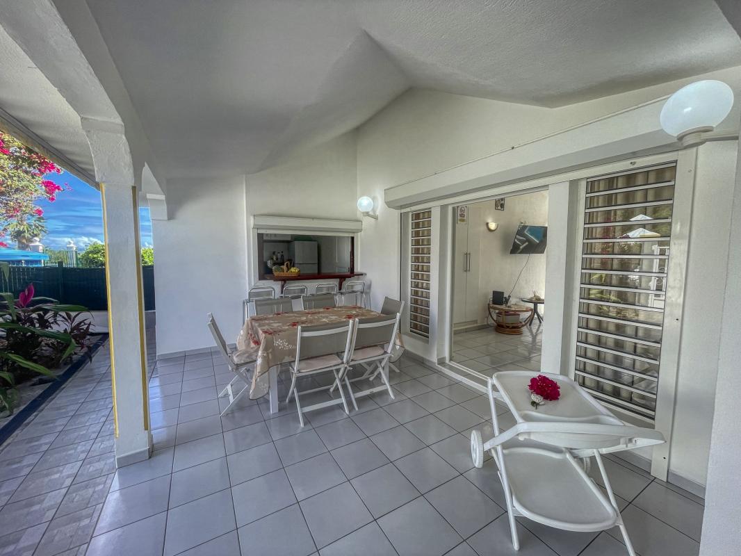 7.Location villa piscine Saint François Guadeloupe_terrasse